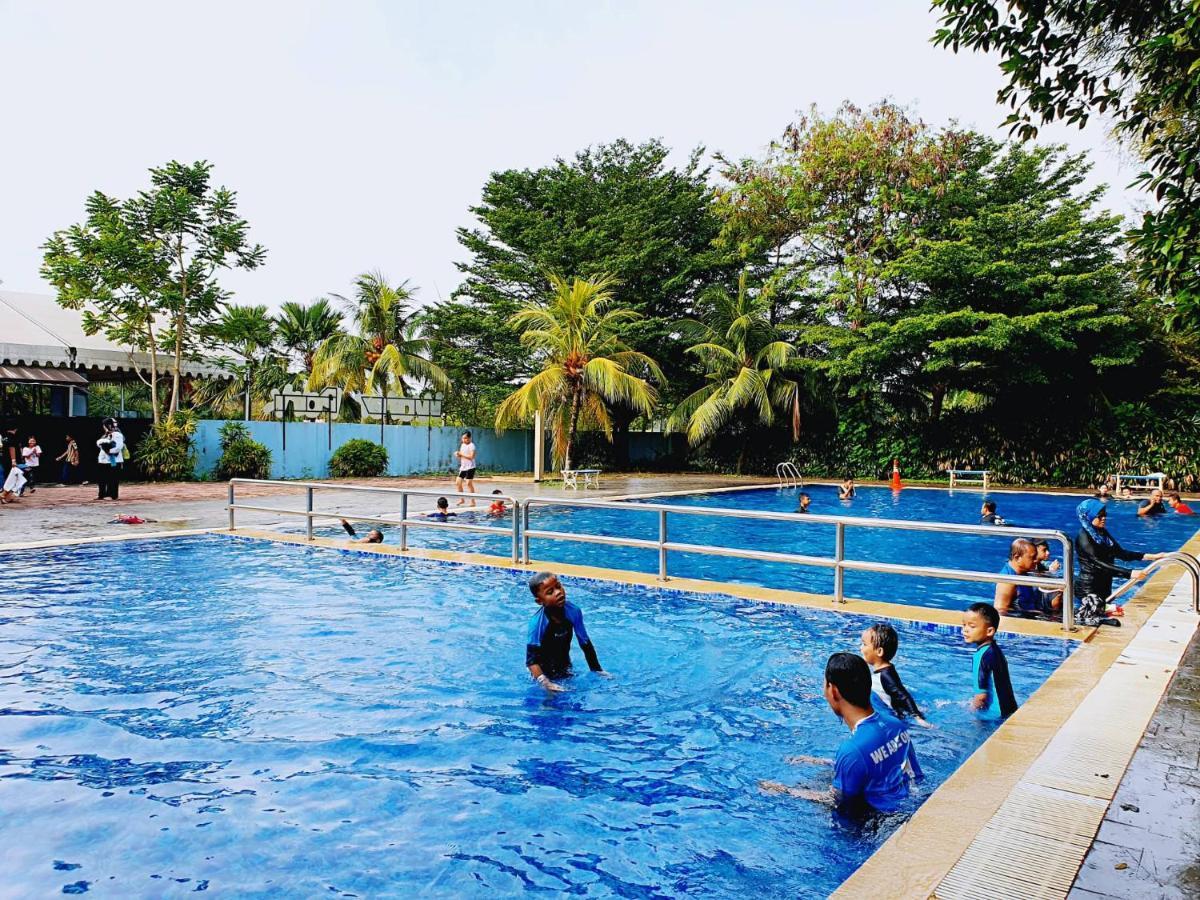 Melaka Top Largest Waterpark Resort - By Youbnb Homestay Melaka Екстериор снимка