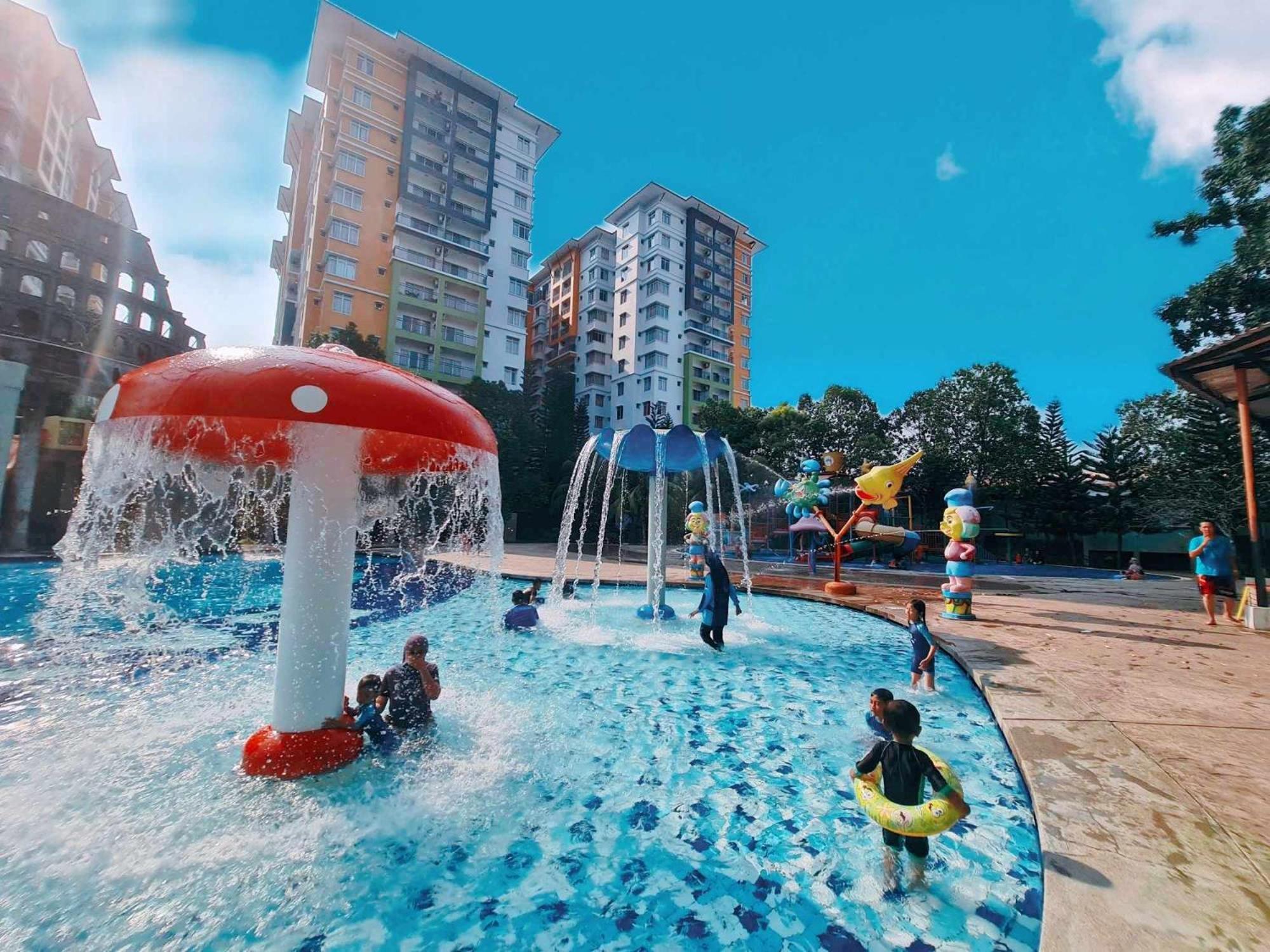 Melaka Top Largest Waterpark Resort - By Youbnb Homestay Melaka Екстериор снимка