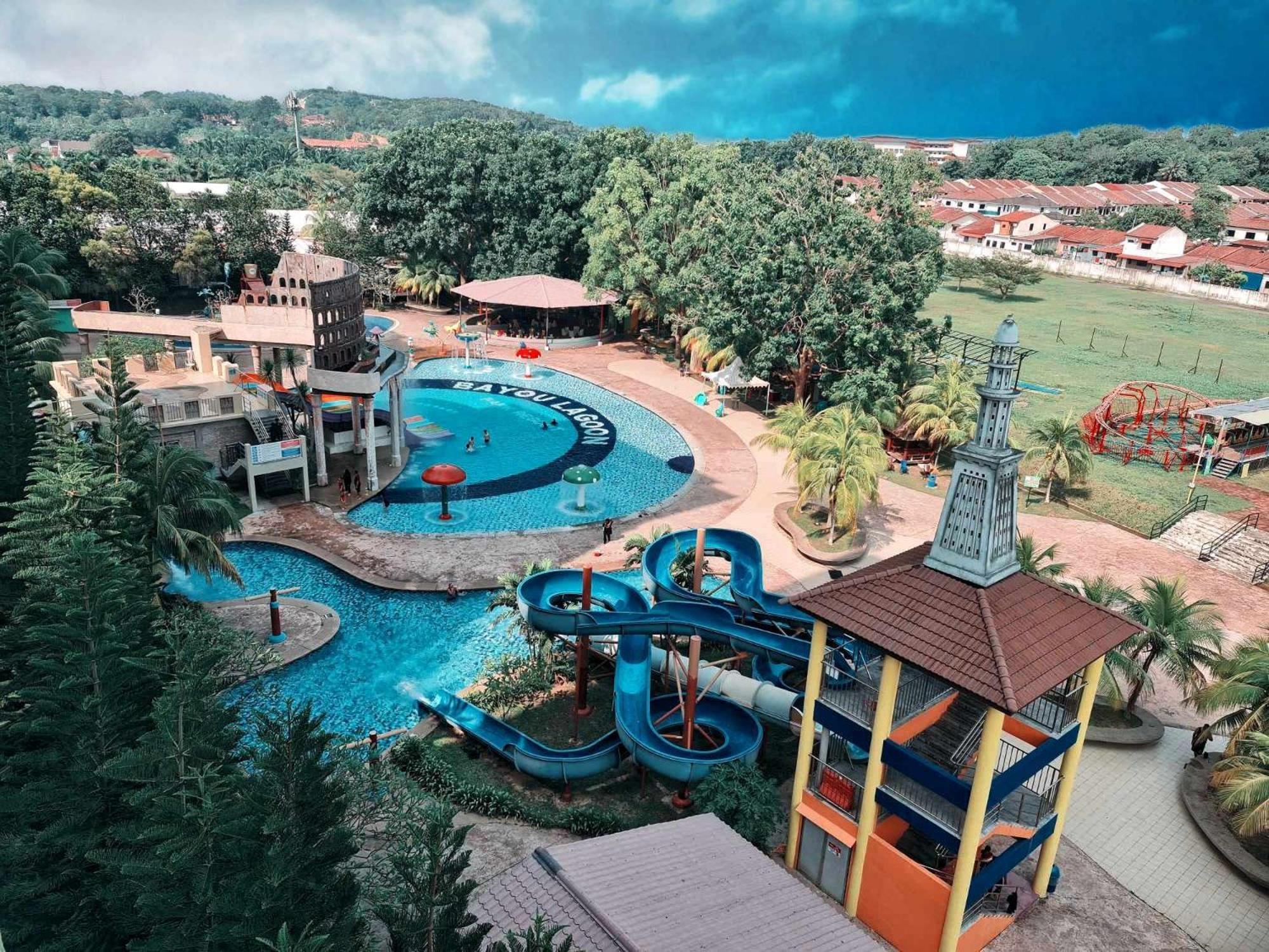 Melaka Top Largest Waterpark Resort - By Youbnb Homestay Melaka Екстериор снимка