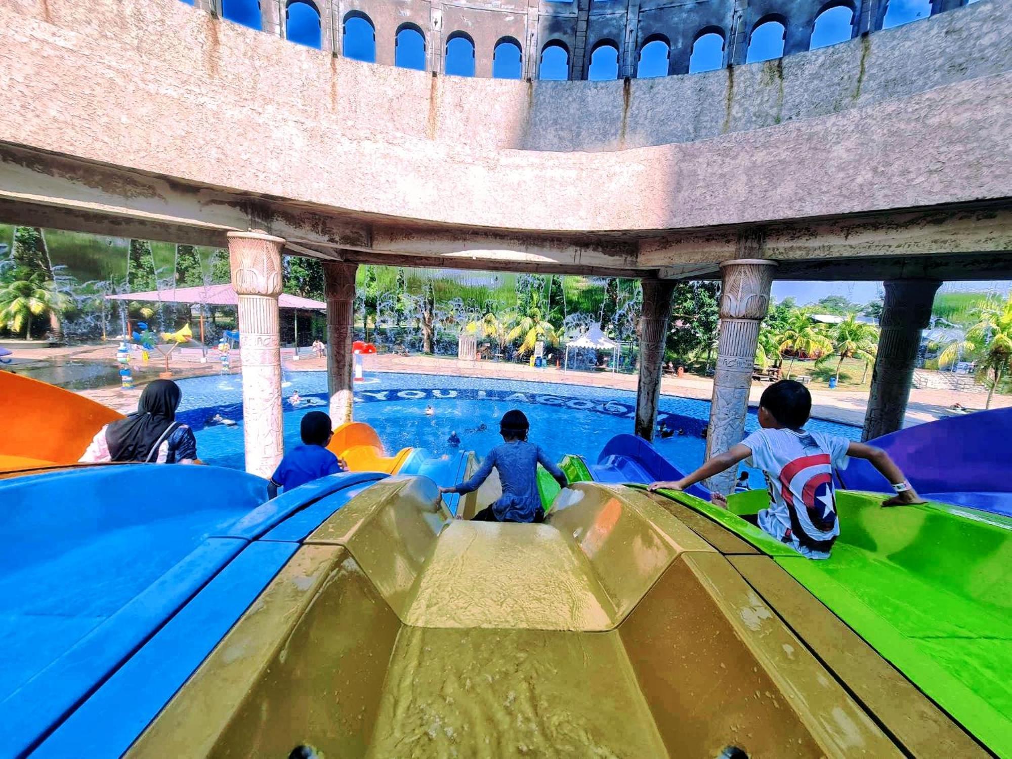 Melaka Top Largest Waterpark Resort - By Youbnb Homestay Melaka Екстериор снимка